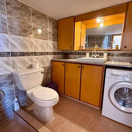 Authentic 5 Bedroom Stone With Pool In * Kathikas