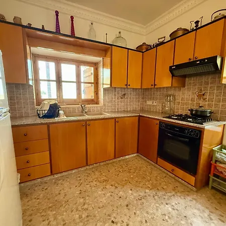 Authentic 5 Bedroom Stone With Pool In Villa